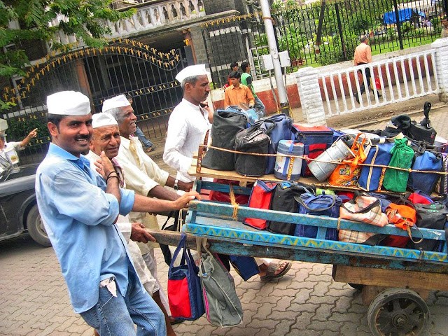 Mumbai’s Dabbawalas Save Food Worth Rs. 40 Lakh Every Day