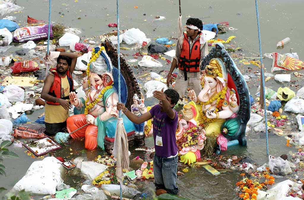 6 Ways to Celebrate Green Ganesh Chaturthi and Cut Environmental Impact